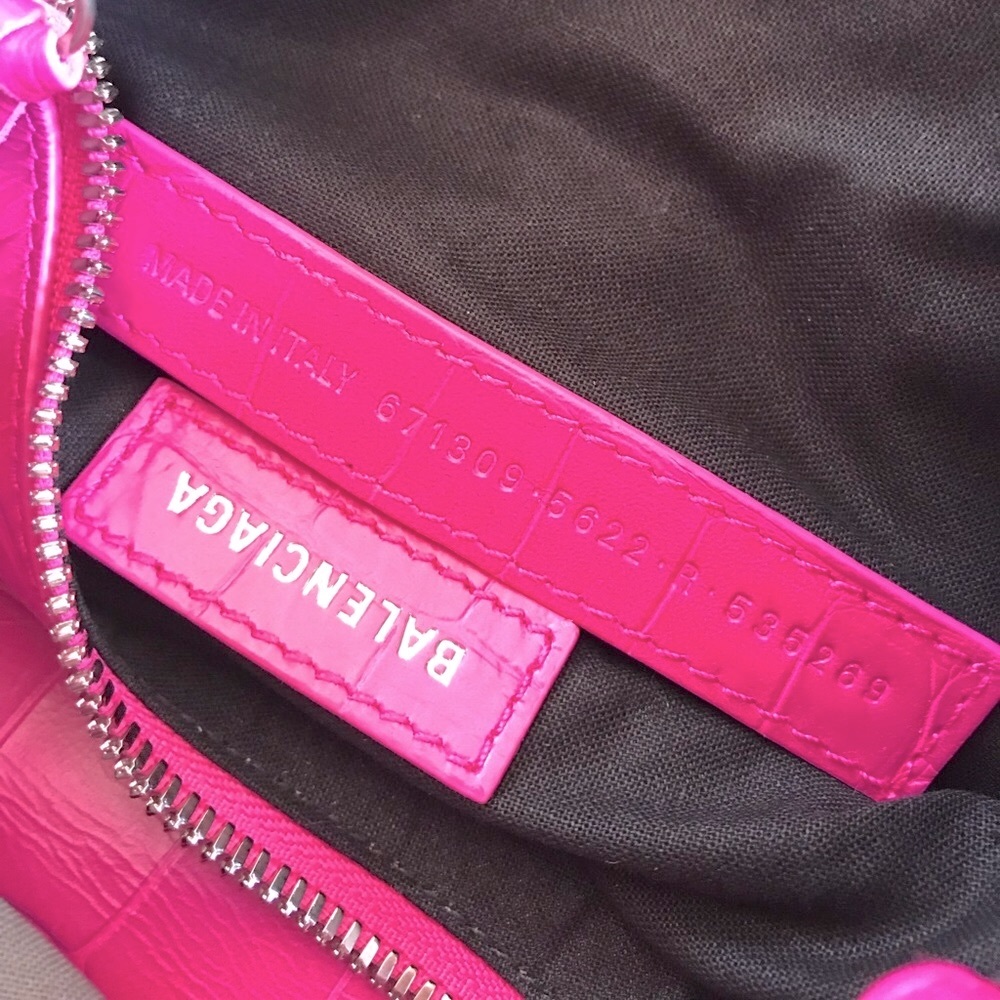 NEW🔥BALENCIAGA Extra Small Le Cagole Calfskin Shoulder Bag🔥 - Picture 16 of 16